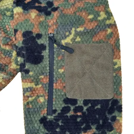 Anton-Bloechl-Grid-Fleece-Jacket-Operator-Flecktarn-sleeve