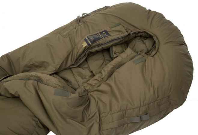 Carinthia - Survival One - Winter Schlafsack int. Ärmeln - Olive Green