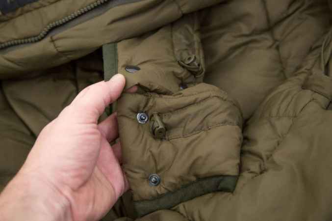 Carinthia - Survival One - Winter Schlafsack int. Ärmeln - Olive Green