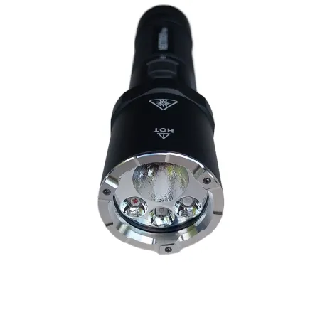 Nextorch-p09-Taschenlampe-glasbrecher