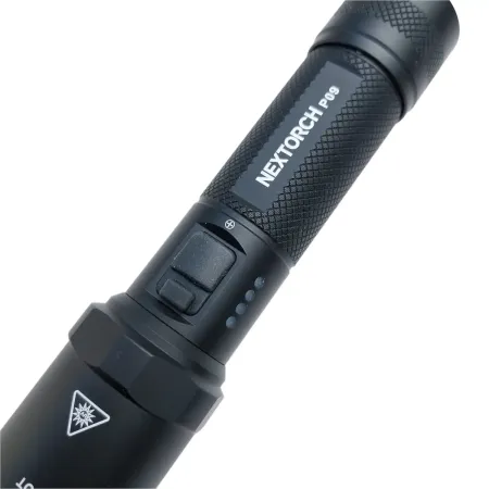 Nextorch-p09-Taschenlampe-ladestandanzeige