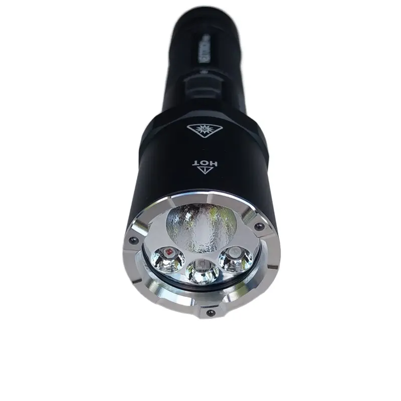 Nextorch-p09-Taschenlampe-glasbrecher