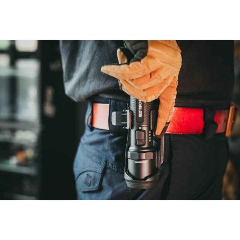 Nextorch P81 Tactical LED Taschenlampe 3000 Lumen 